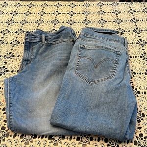 Levi’s boyfriend jeans